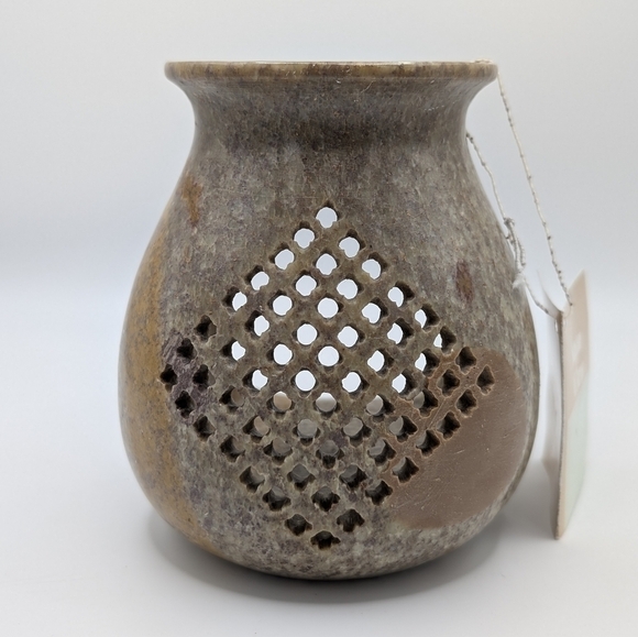 NWT Vintage Soapstone Cut-Out Design Oil Burner - Picture 5 of 13